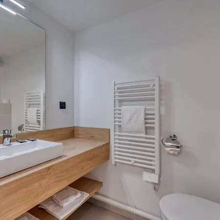 Kosy - Du 3* Aix-les-Bains