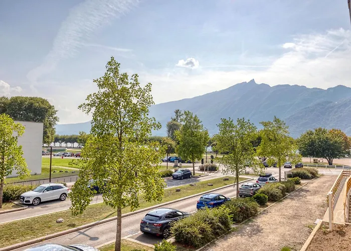 Kosy - Du 3* Aix-les-Bains