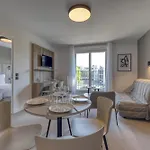 Kosy - Du 公寓式酒店