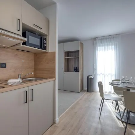 Kosy - Du Apartmanhotel