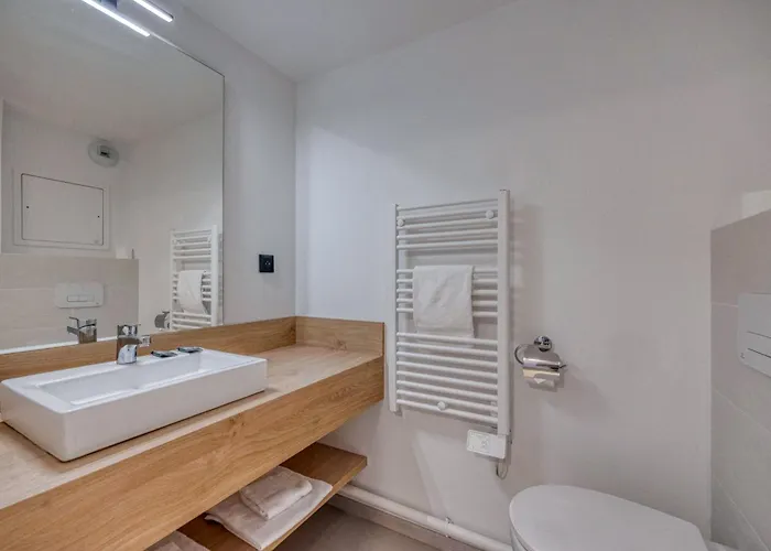 Kosy - Du 3* إيكس ليه با